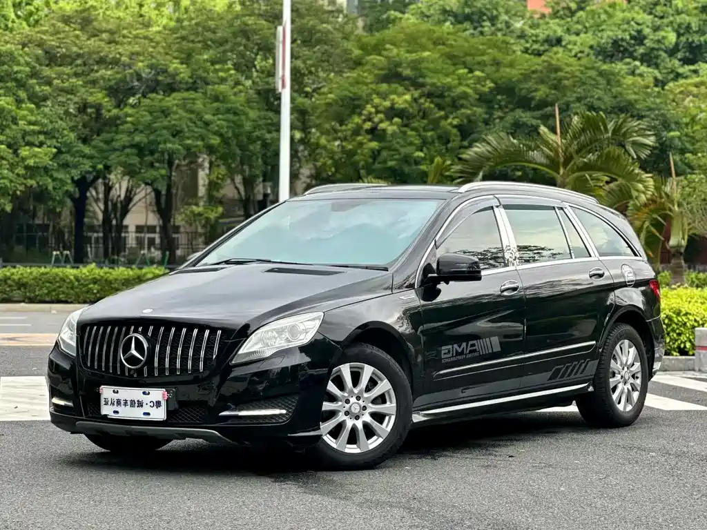 Mercedes-Benz R-Class 2012 — фото 1