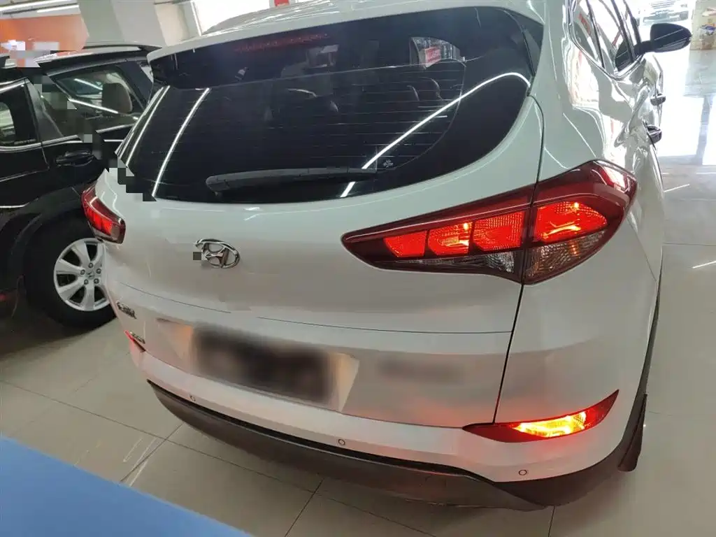 Hyundai Tucson 2016 — фото 6