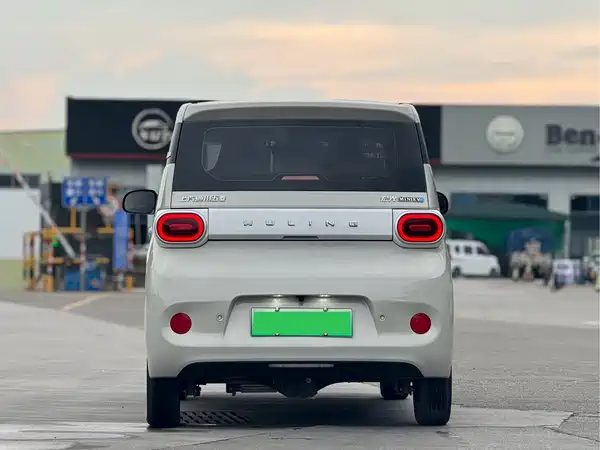 Wuling Hongguang MINIEV 2025