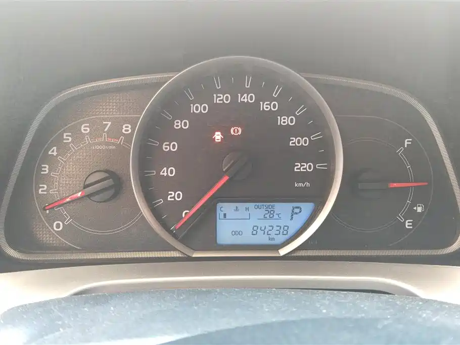 Toyota RAV4 2018 — фото 14