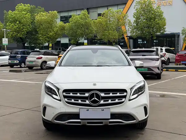 Mercedes-Benz GLA 2018