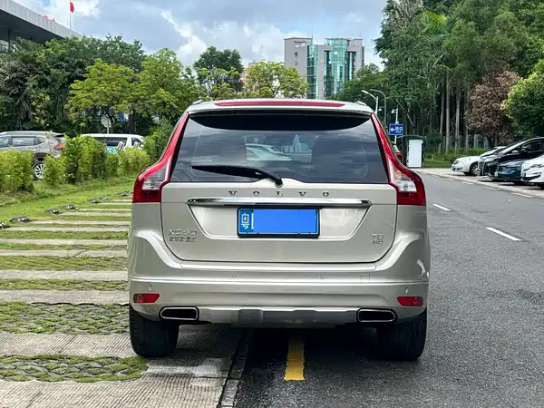 Volvo XC60 2016