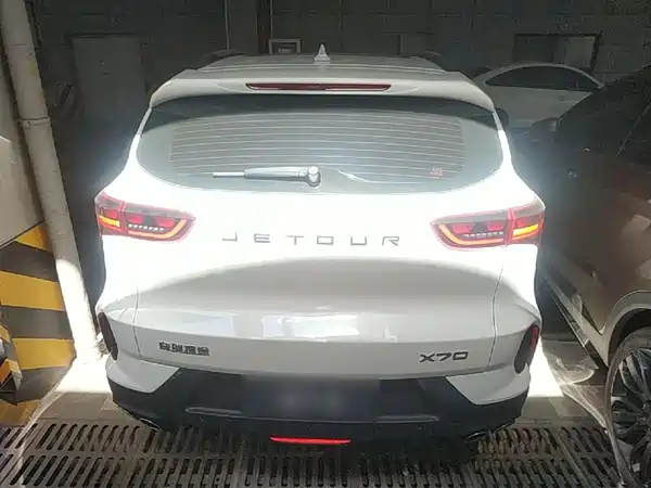 Jetour X70 2025