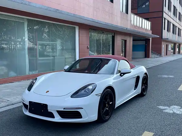 Porsche 718 2017