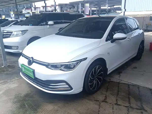 Volkswagen Golf 2023
