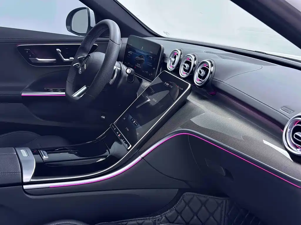 Mercedes-Benz C-Class 2022 — фото 10