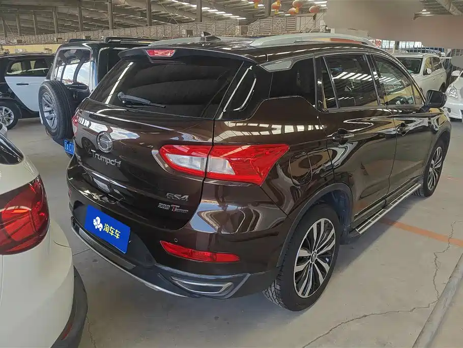 GAC Motor Trumpchi GS4 2016 — фото 3