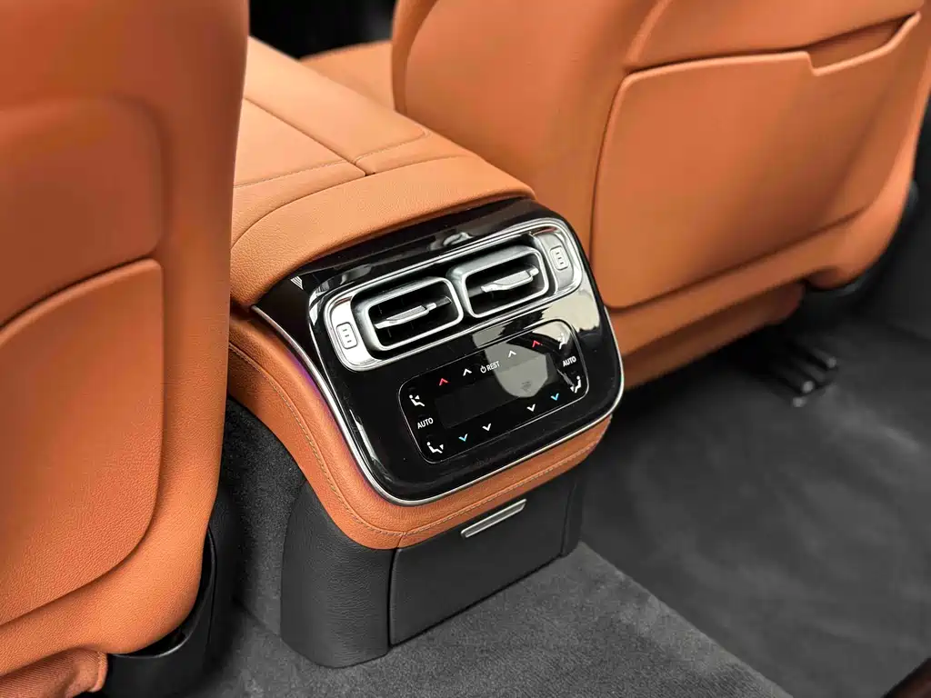 Mercedes-Benz S-Class 2023 — фото 15