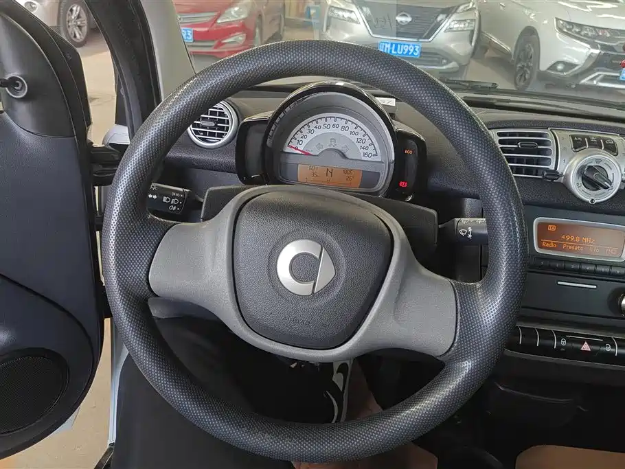 smart Fortwo 2014 — фото 15