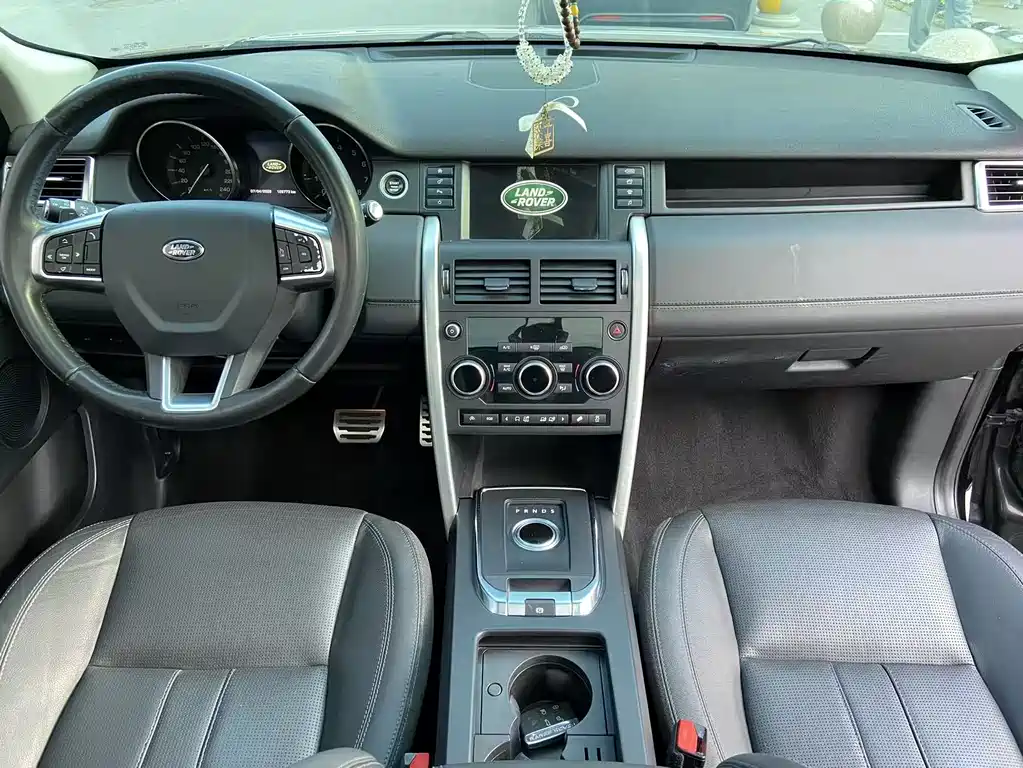 Land Rover Discovery Sport 2016 — фото 11