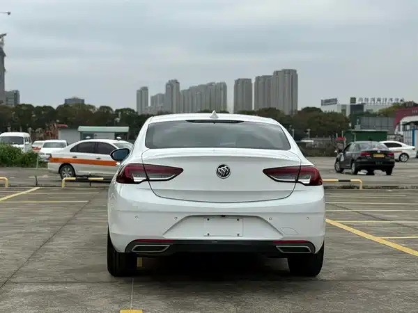 Buick Regal 2020
