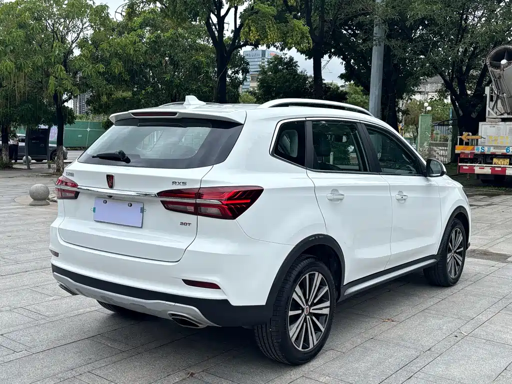Roewe RX5 2019 — фото 4