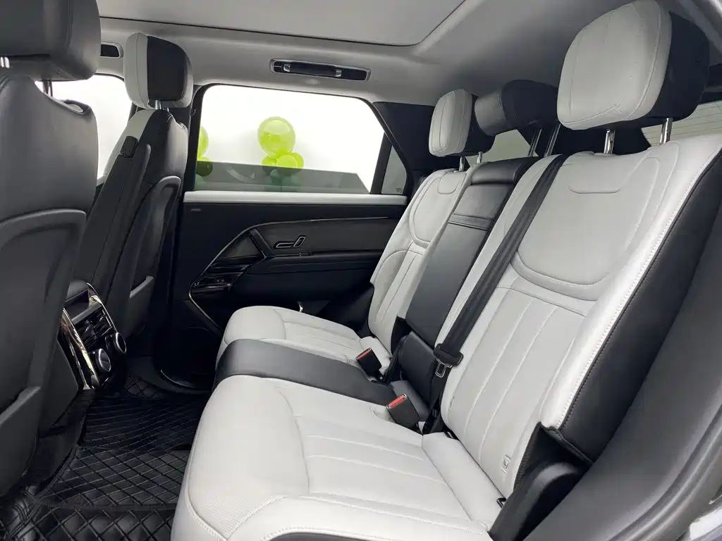 Land Rover Range Rover Sport 2023 — фото 8