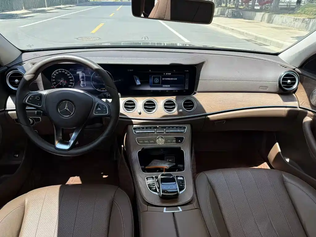 Mercedes-Benz E-Class 2018
