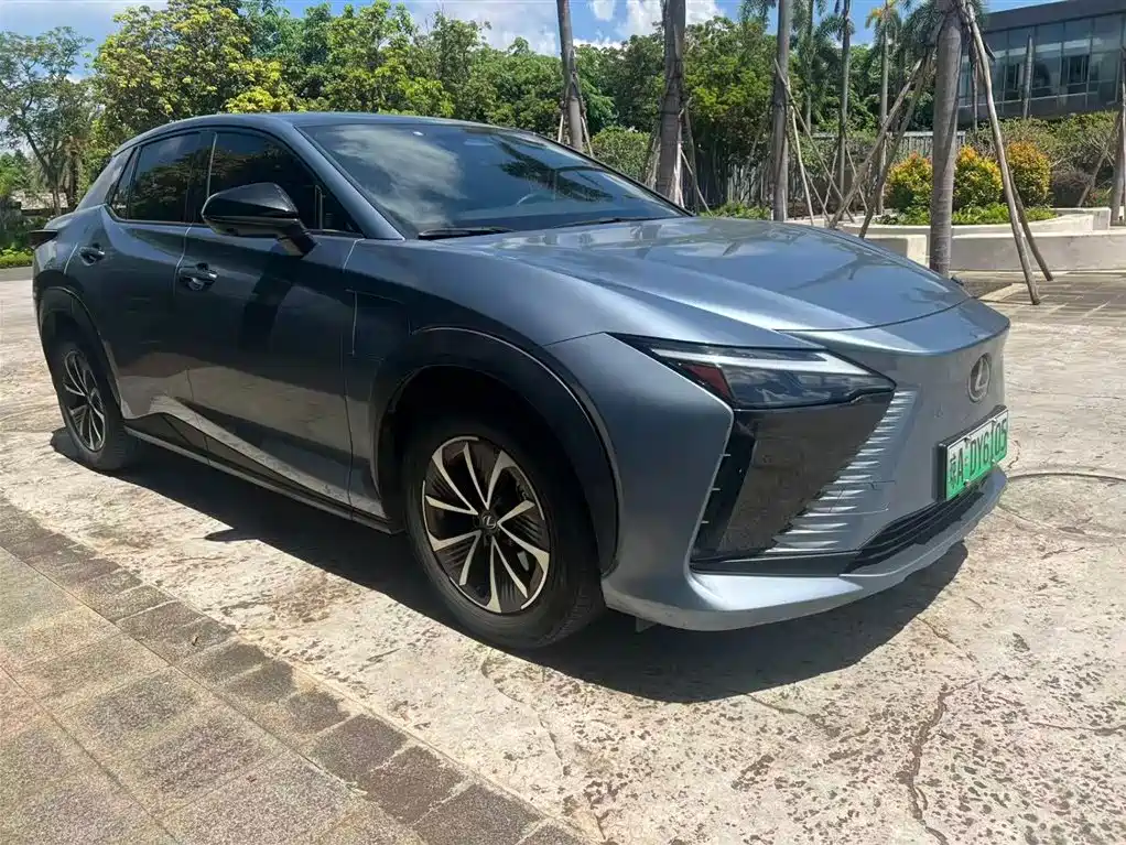 Lexus RZ 2023 — фото 2