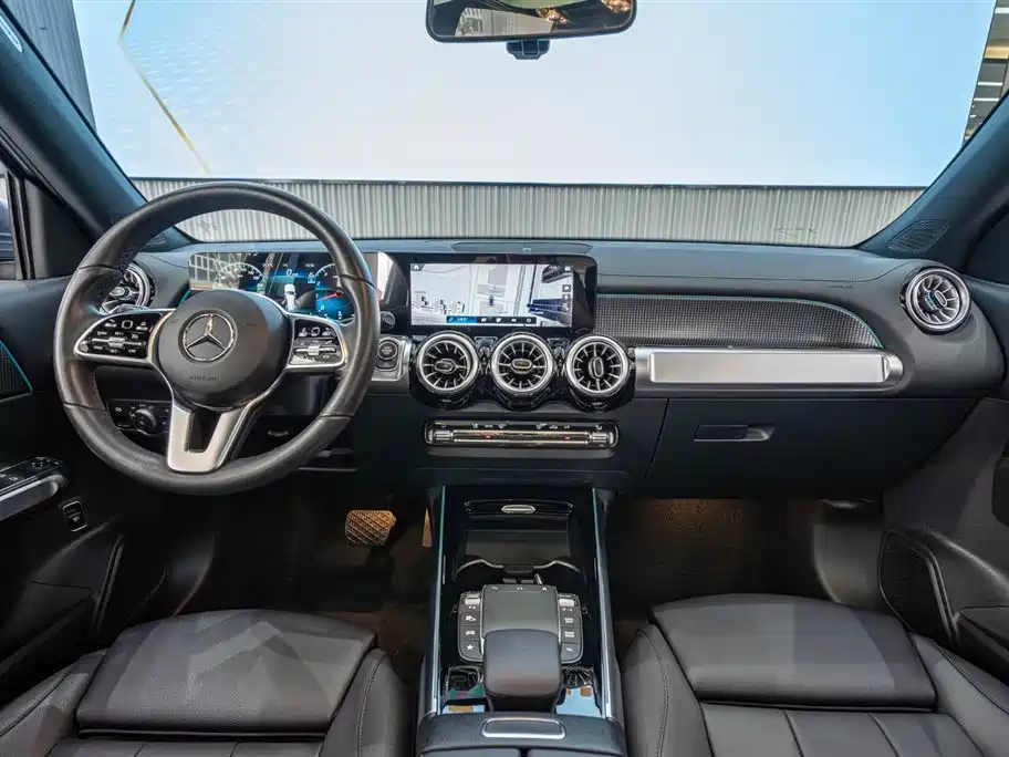 Mercedes-Benz GLB 2022 — фото 16