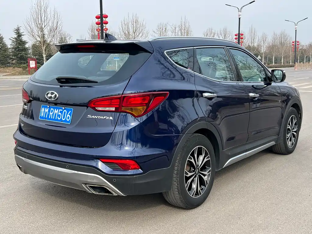 Hyundai Santa Fe 2017 — фото 5