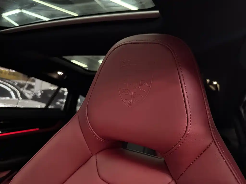 Porsche Panamera 2025 — фото 10
