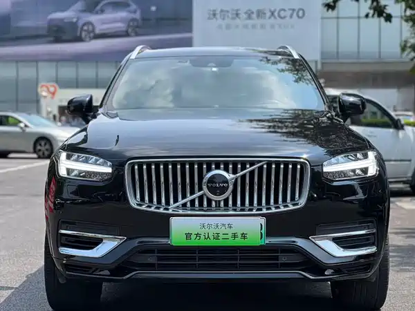 Volvo XC90 Plug-In Hybrid 2021
