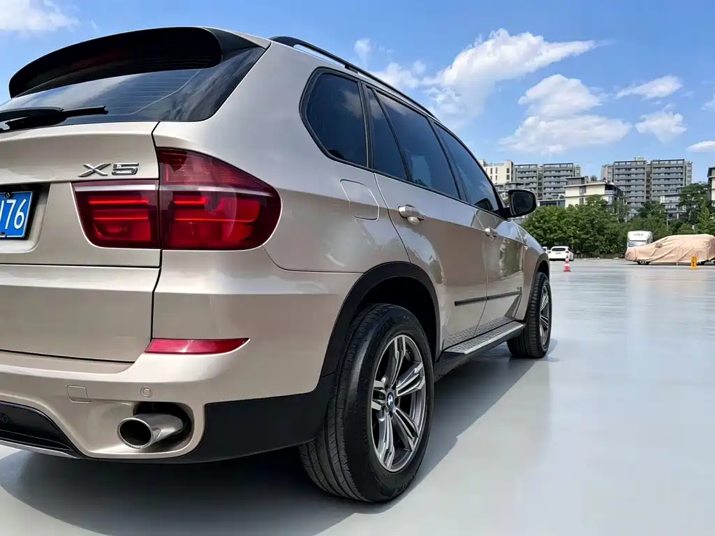 BMW X5 2013 — фото 8