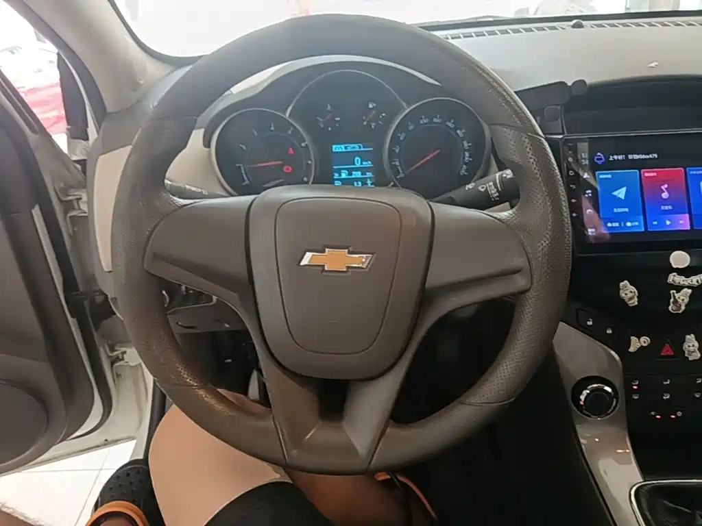 Chevrolet Cruze 2016 — фото 11