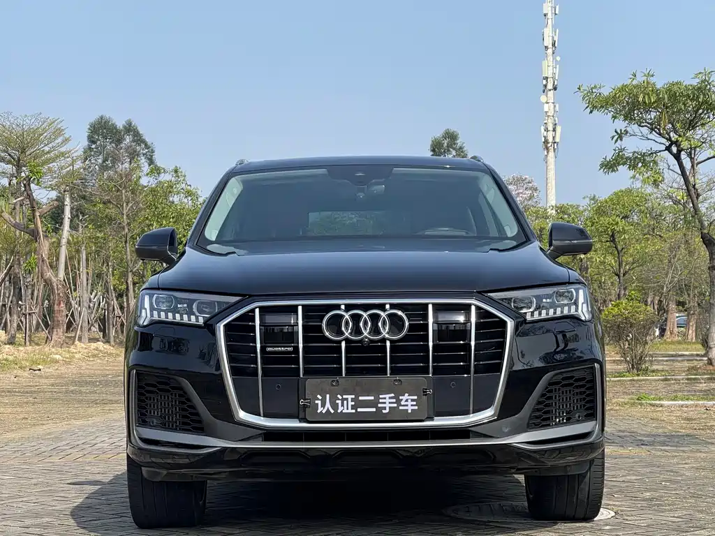 Audi Q7 2021 — фото 2