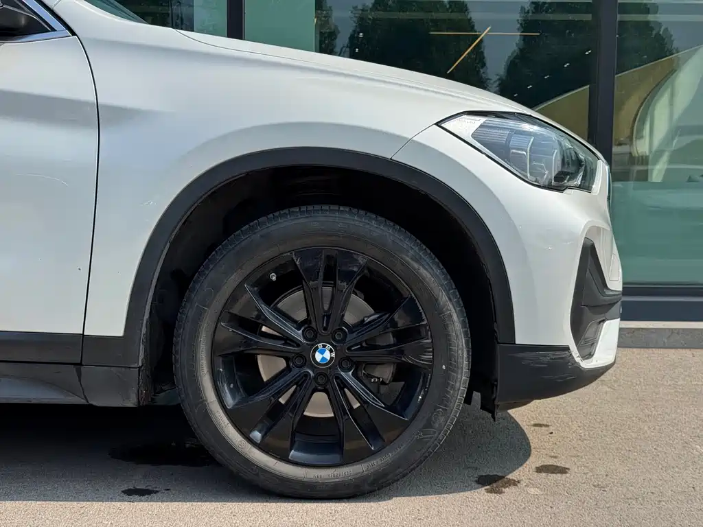 BMW X1 2020 — фото 13