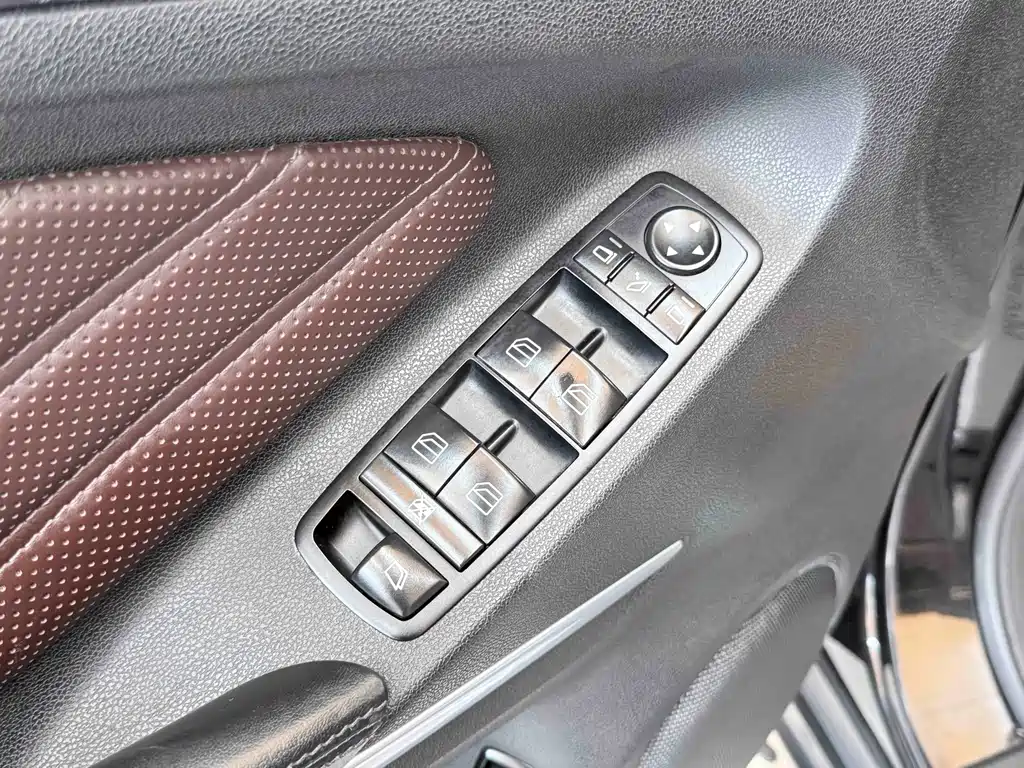 Mercedes-Benz GL-Class 2013 — фото 18