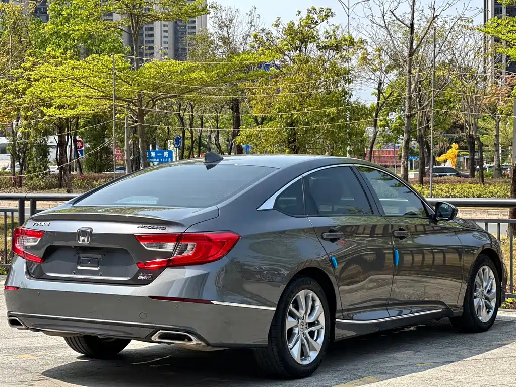 Honda Accord 2020 — фото 9