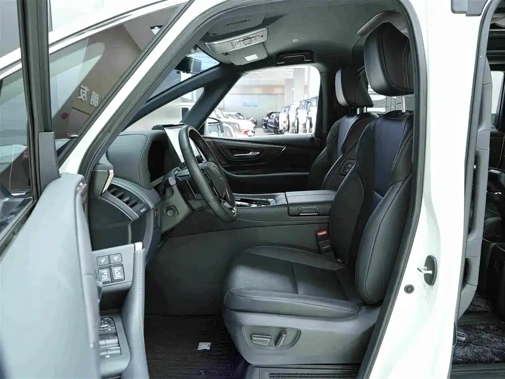 Toyota Vellfire 2024 — фото 11