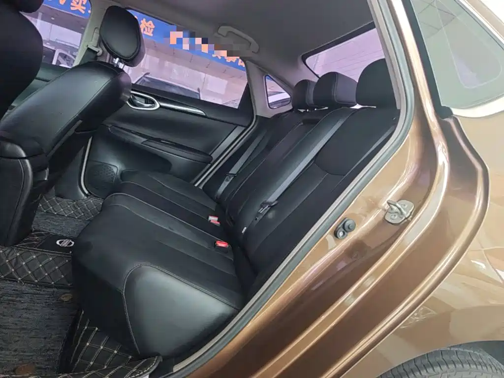 Nissan Sylphy 2018 — фото 17