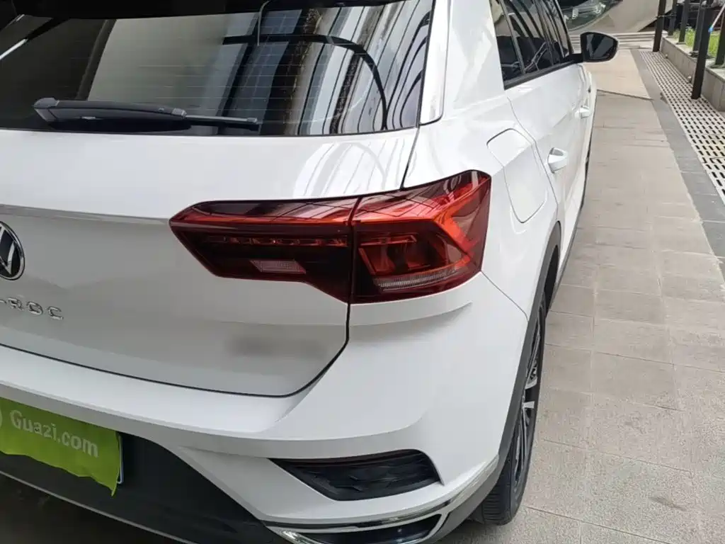 Volkswagen T-Roc 2023 — фото 24