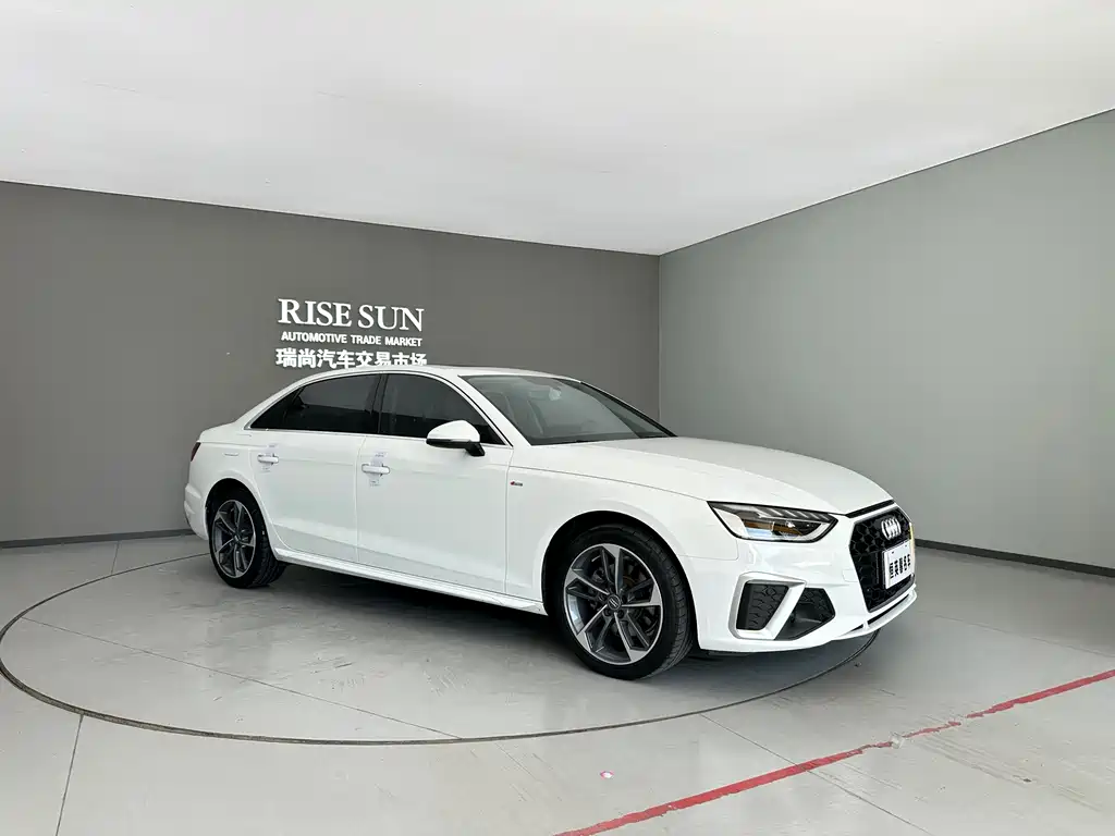 Audi A4L 2020 — фото 3