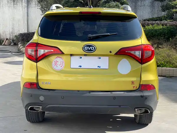 BYD Song 2016
