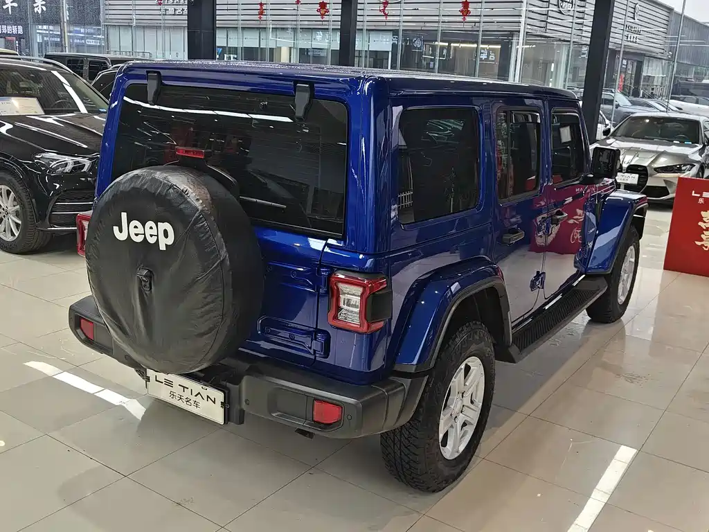 Jeep Wrangler 2020 — фото 7