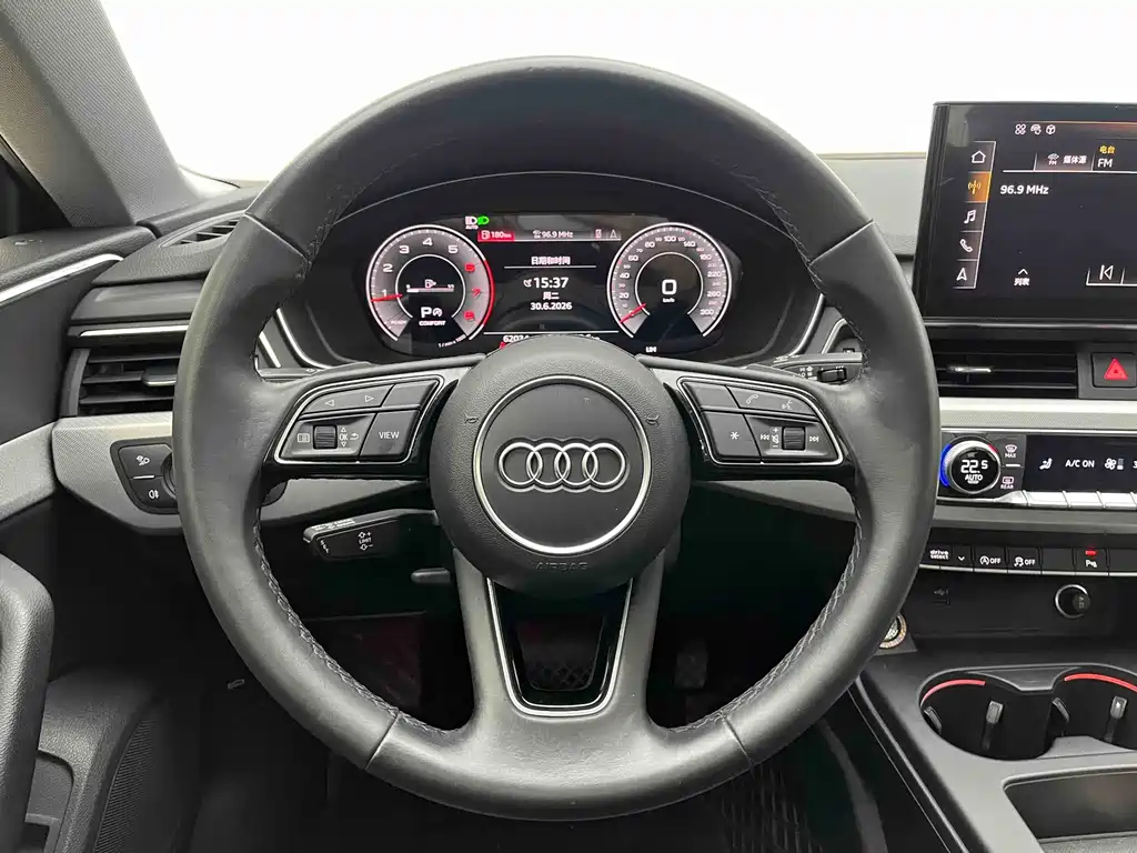 Audi A5 2021 — фото 8