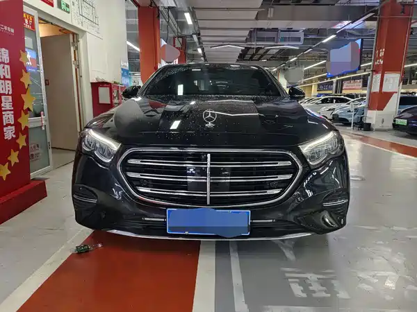 Mercedes-Benz E-Class 2025