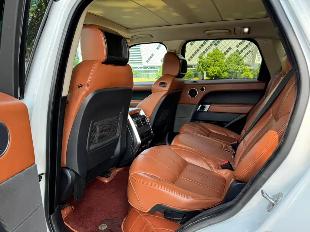 Land Rover Sport 2014