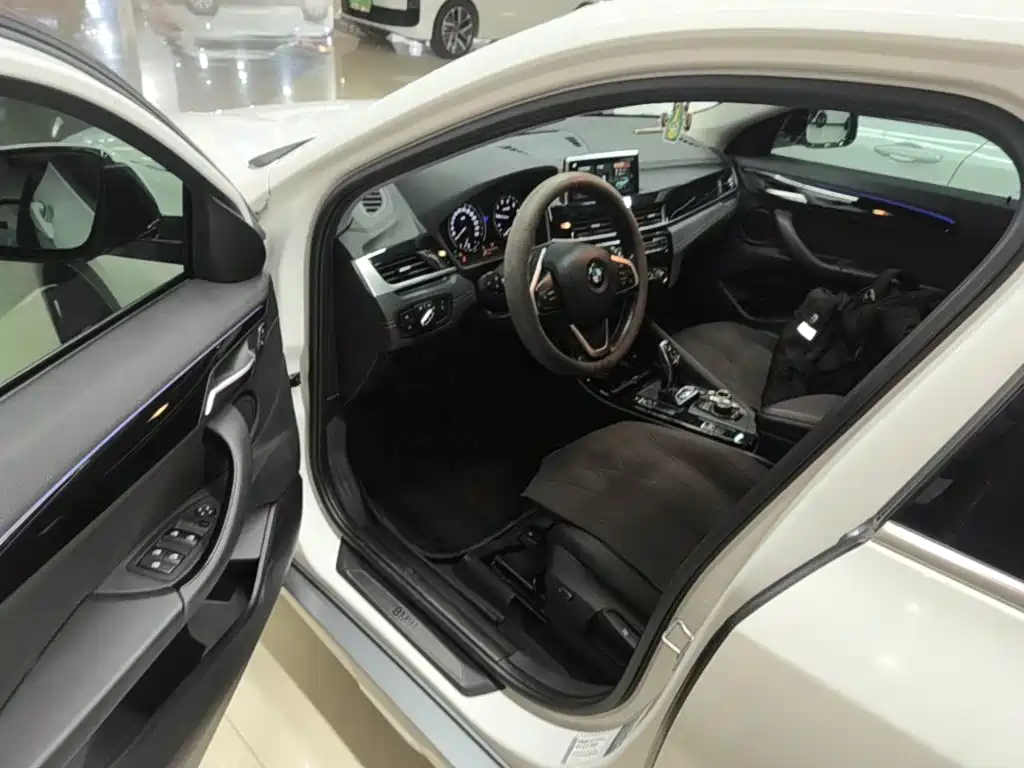 BMW X2 2019 — фото 16