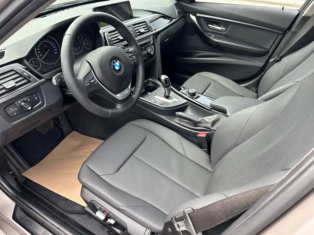 BMW 3 Series 2017 — фото 3