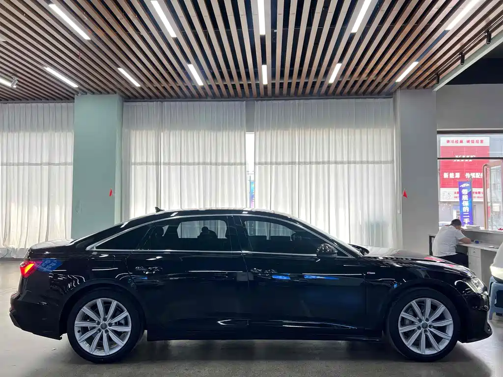 Audi A6L 2020 — фото 18