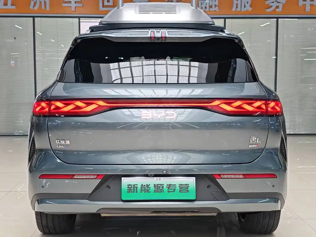 BYD Tang L 2025