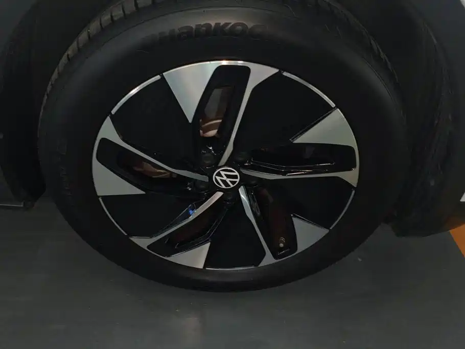 Volkswagen ID 4 CROZZ 2025