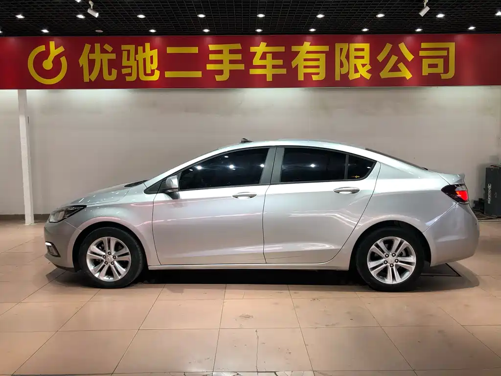Chevrolet Cruze 2015 — фото 29