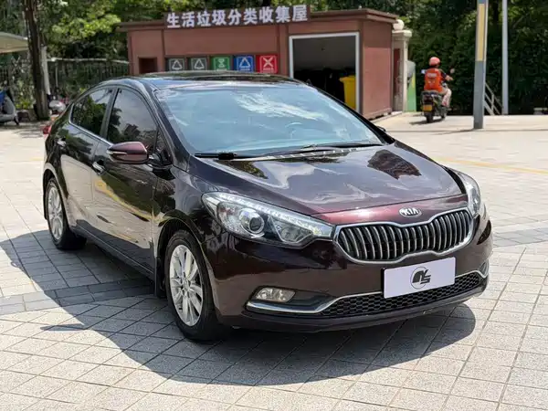 Kia K3 2014