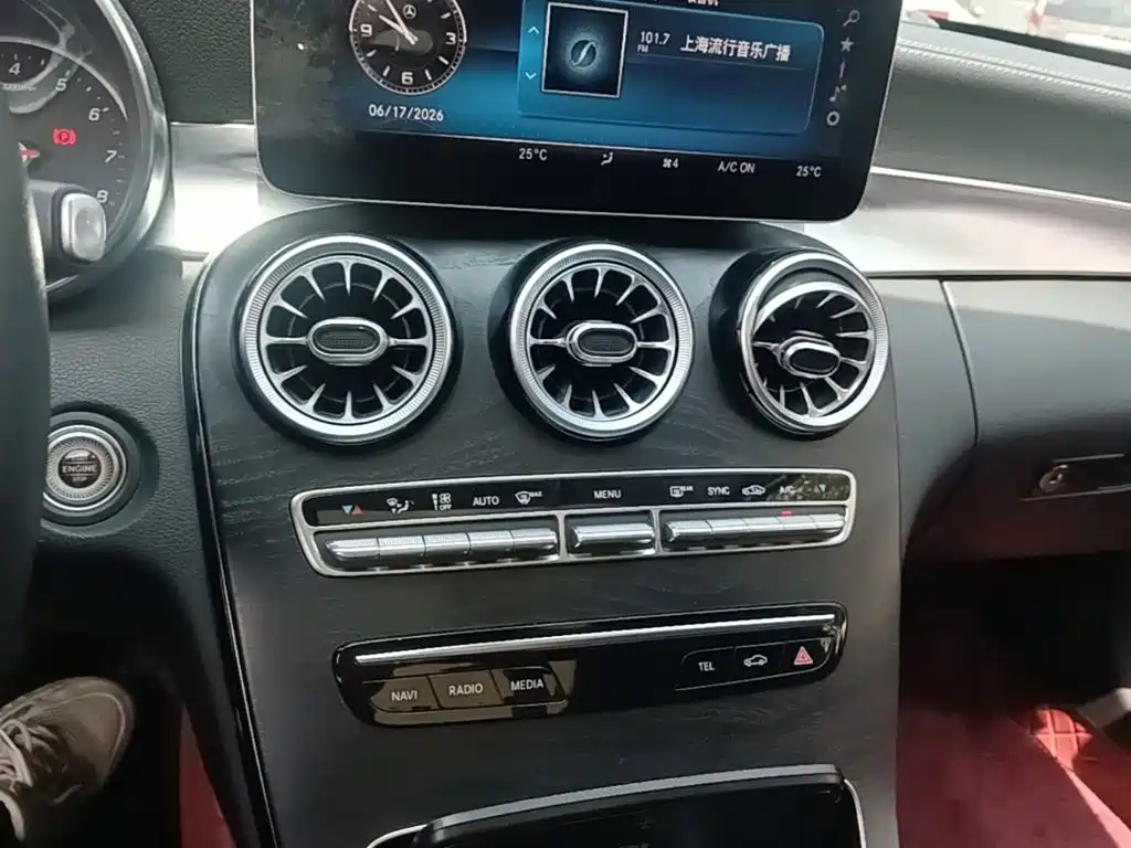 Mercedes-Benz C-Class 2019 — фото 13