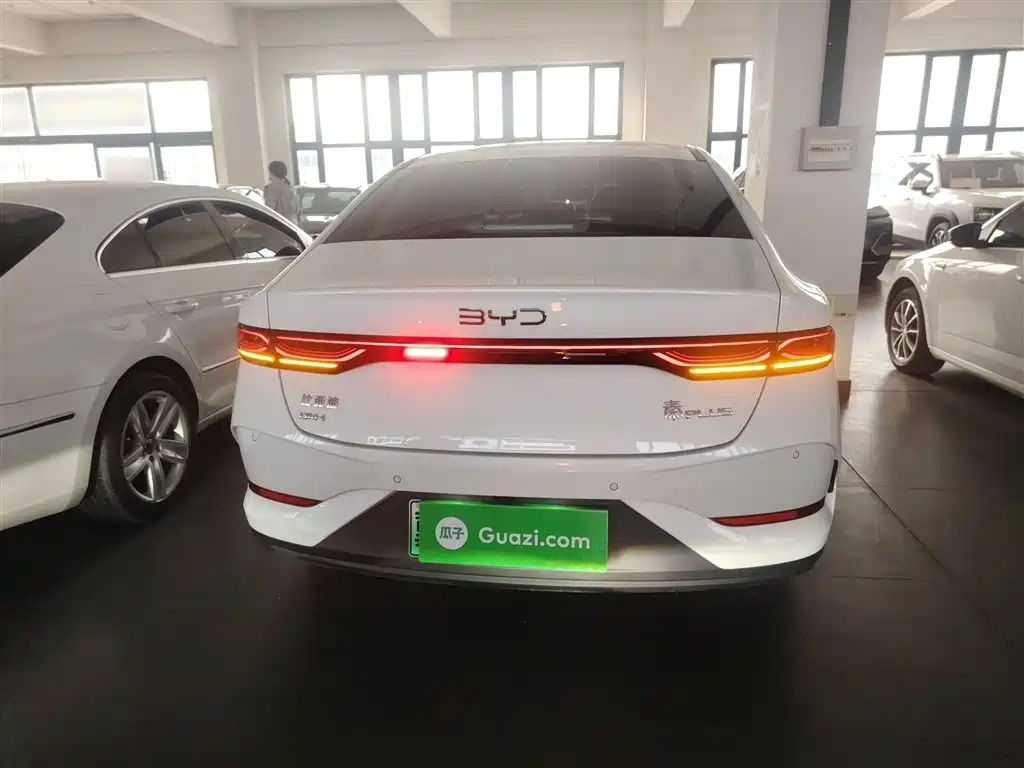 BYD Qin PLUS 2025 — фото 6