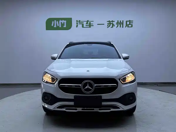 Mercedes-Benz GLA 2021