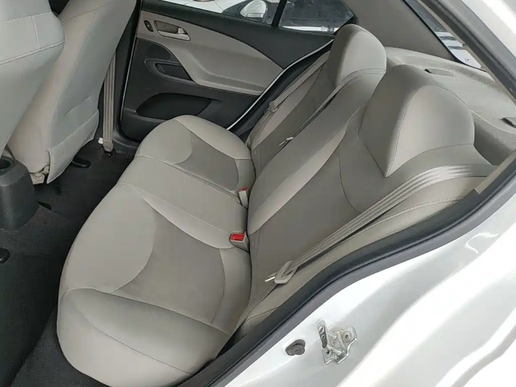 Chevrolet Sail 2015 — фото 17