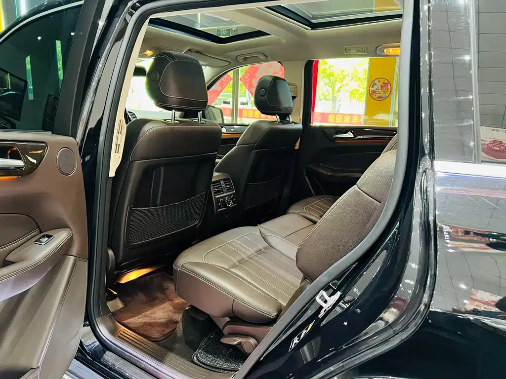 Mercedes-Benz GLS 2019 — фото 6